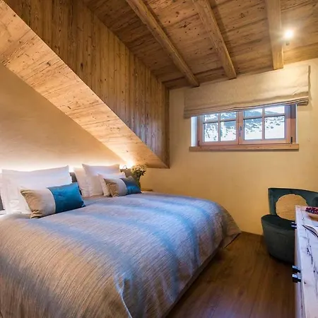 Contact Us At What App - 0041-798-079-427 To Book!! - Alpine Luxury With Ski-in Access - Stunning Mountain Views *