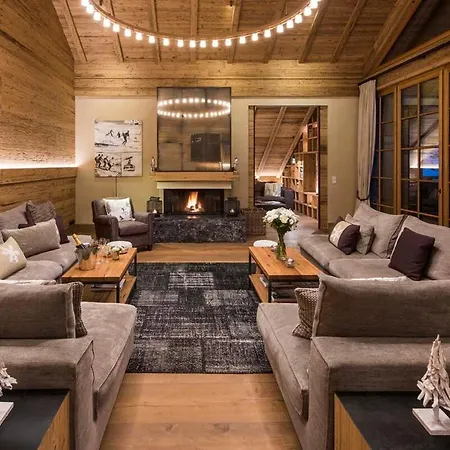 Contact Us At What App - 0041-798-079-427 To Book!! - Alpine Luxury With Ski-in Access - Stunning Mountain Views ヴィラ *
