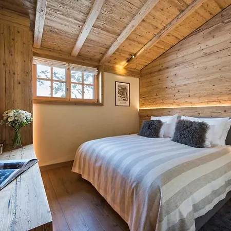 Contact Us At What App - 0041-798-079-427 To Book!! - Alpine Luxury With Ski-in Access - Stunning Mountain Views *